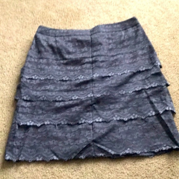 Larry Levine Grey Lace Layer Pencil Skirt Size 10 Career Cocktail Workwear - Picture 5 of 7